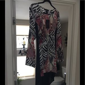Really cute Midnight Velvet NWT. High low Dress. Large.. $10
